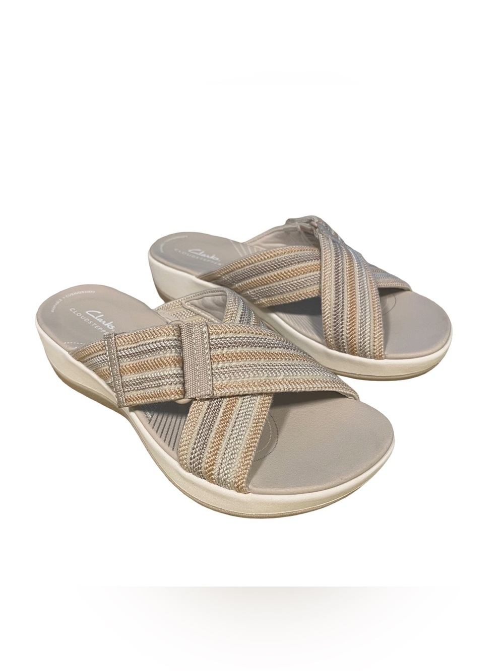 NEW Clarks Cloudsteppers Beige Tan Stripe Sz 8.5W Slip on Fabric Slide Sandal